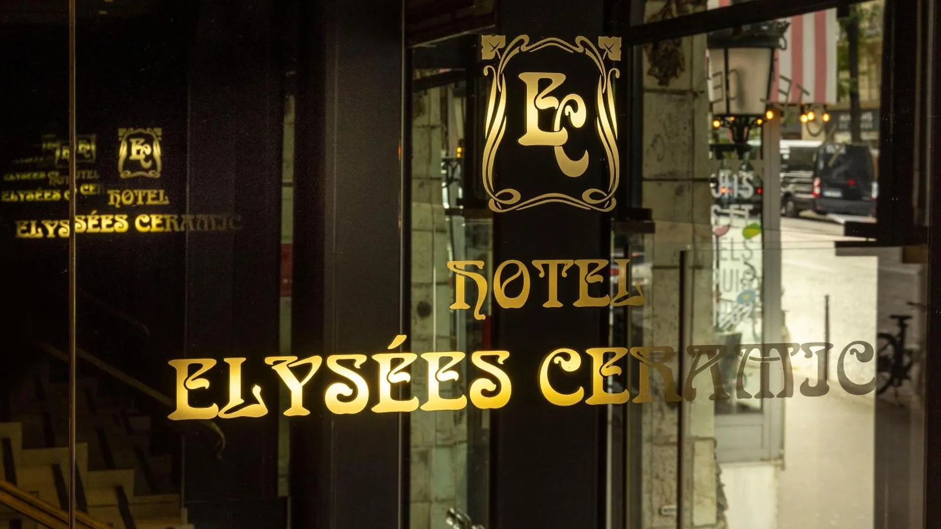 Hotel Elysees Ceramic 3*