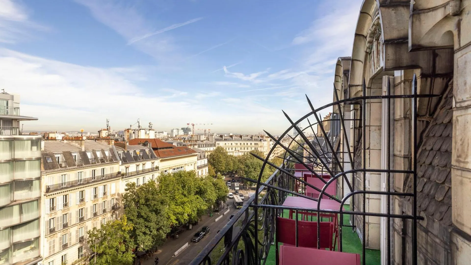 Hotel Elysees Ceramic 3*